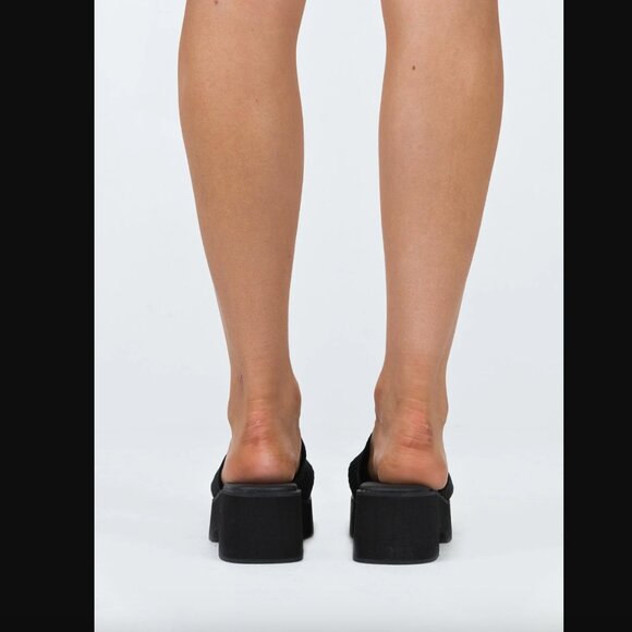 Princess Polly Therapy Nawty Black Platform Slides Sandals 10 - Picture 4 of 8